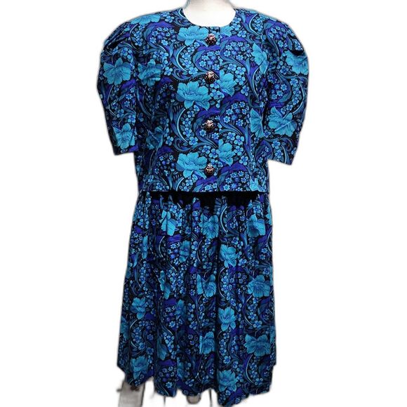 Vintage Success Dress shirt and skirt set - Picture 2 of 14